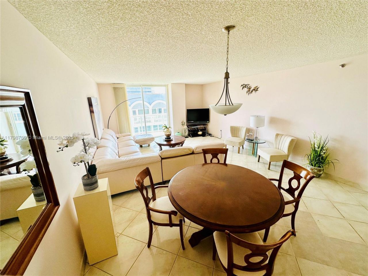 8855 Collins Ave, Unit 7H, Surfside, FL 33154 Photo