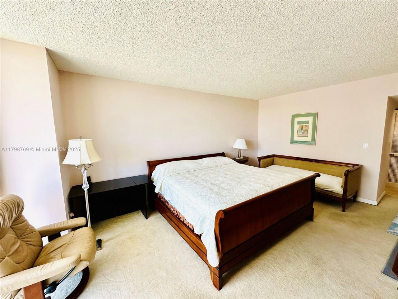 8855 Collins Ave, Unit 7H, Surfside, FL 33154 Photo