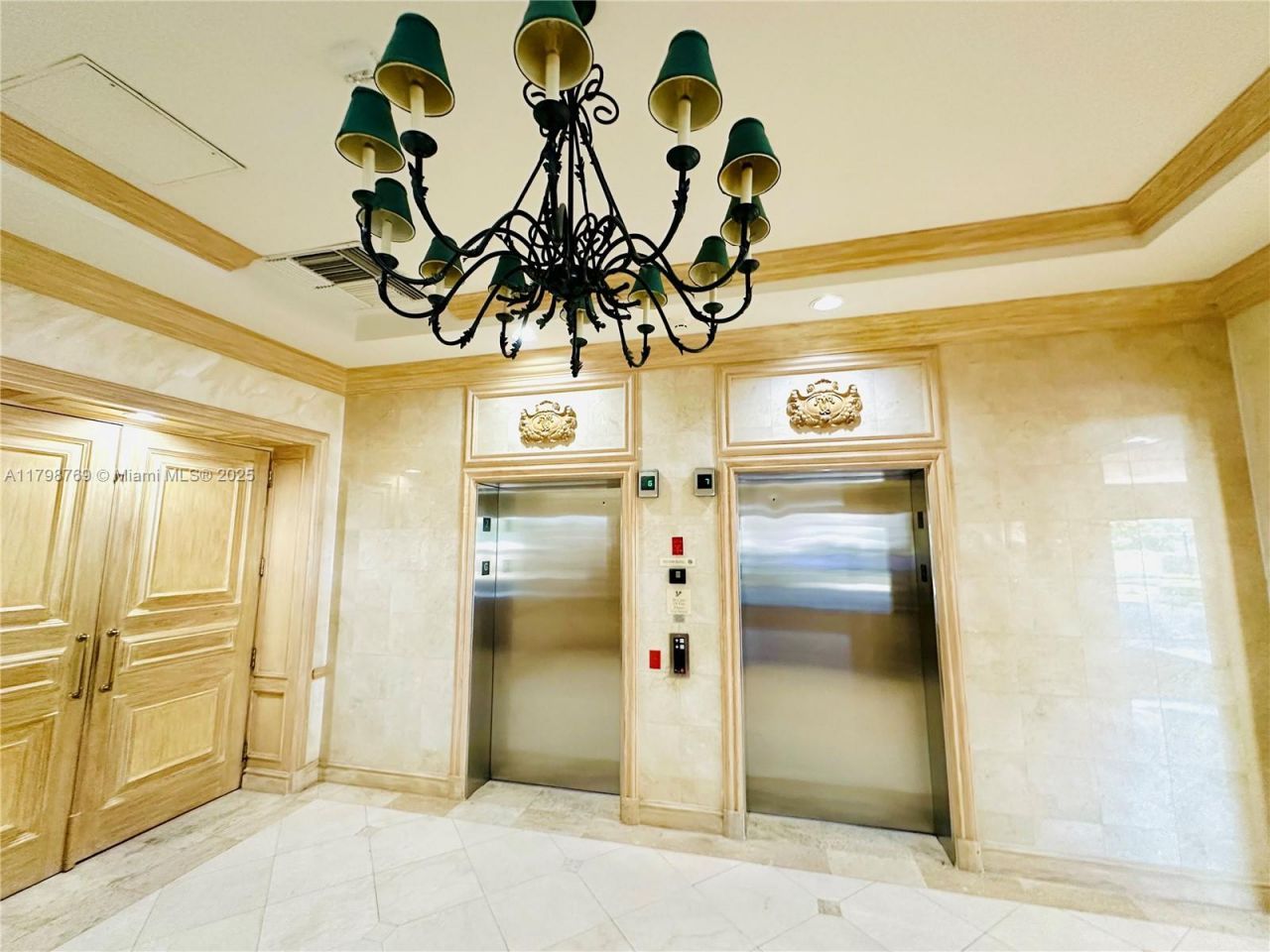 8855 Collins Ave, Unit 7H, Surfside, FL 33154 Photo