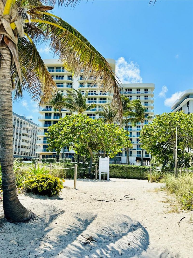 8855 Collins Ave, Unit 7H, Surfside, FL 33154 Photo