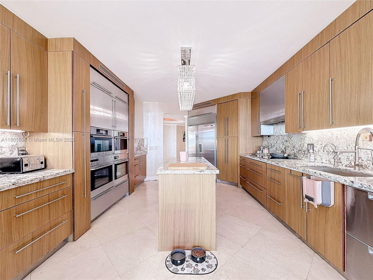 3370 Hidden Bay Dr, Unit 2813, Aventura, FL 33180 Photo