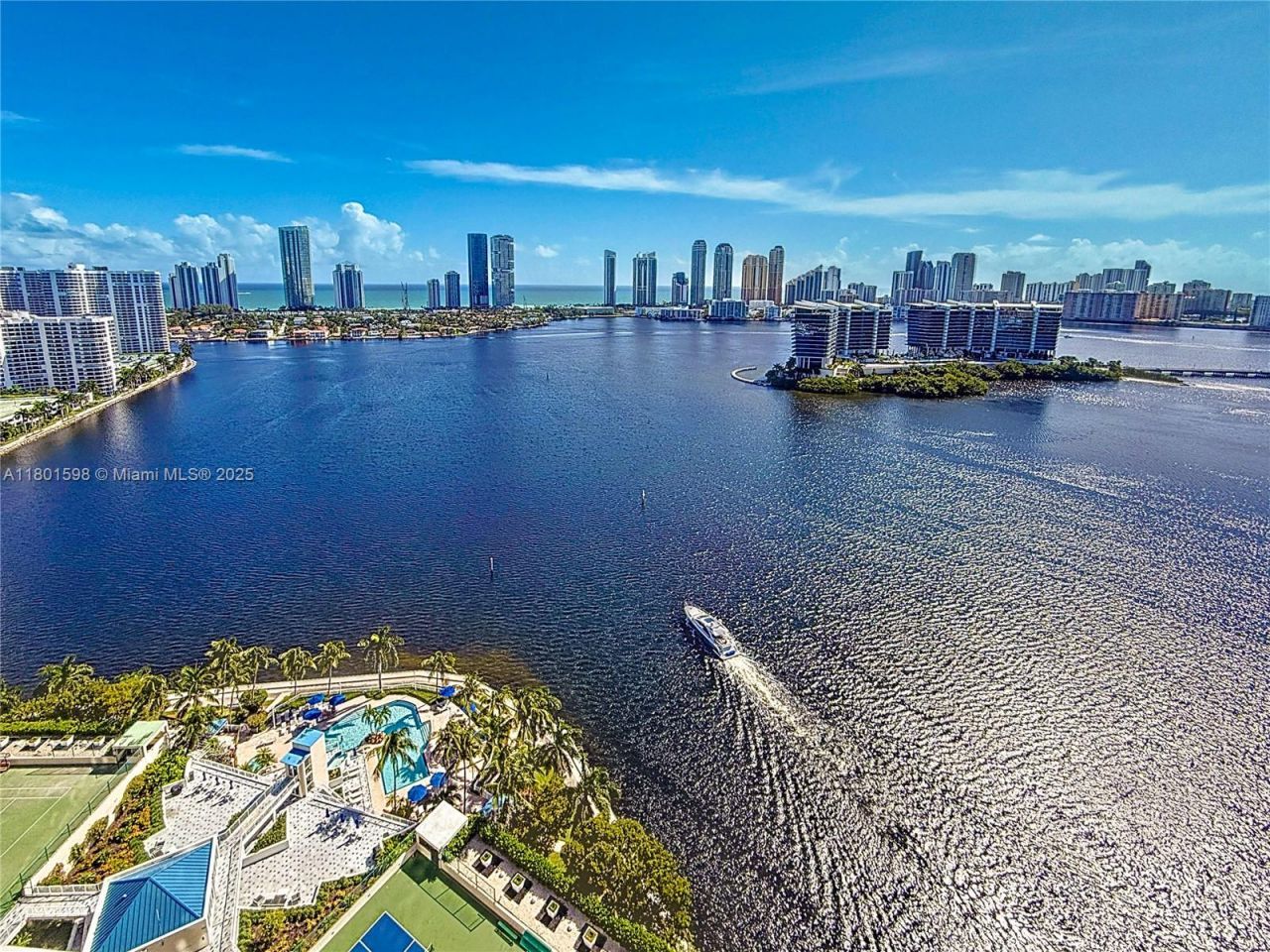 3370 Hidden Bay Dr, Unit 2813, Aventura, FL 33180 Photo