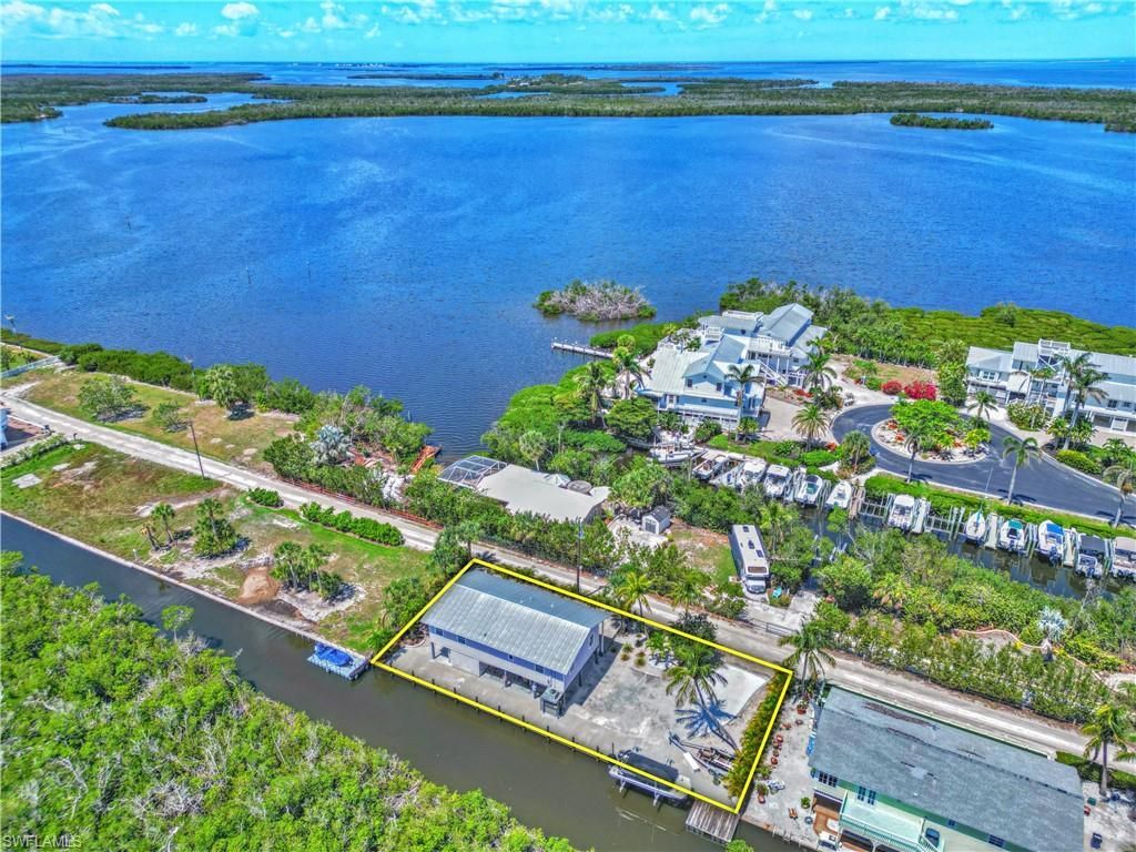 8161 Moyer Ln, Bokeelia, FL 33922 Photo