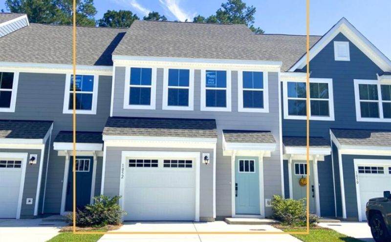 1052 Crescent Cove Lane Photo 1