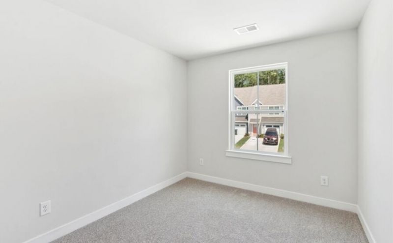 1052 Crescent Cove Lane Photo 18