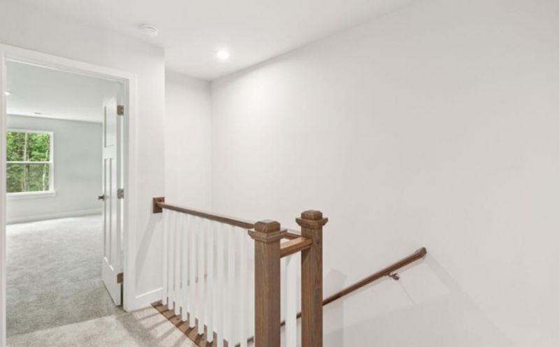 1052 Crescent Cove Lane Photo 9