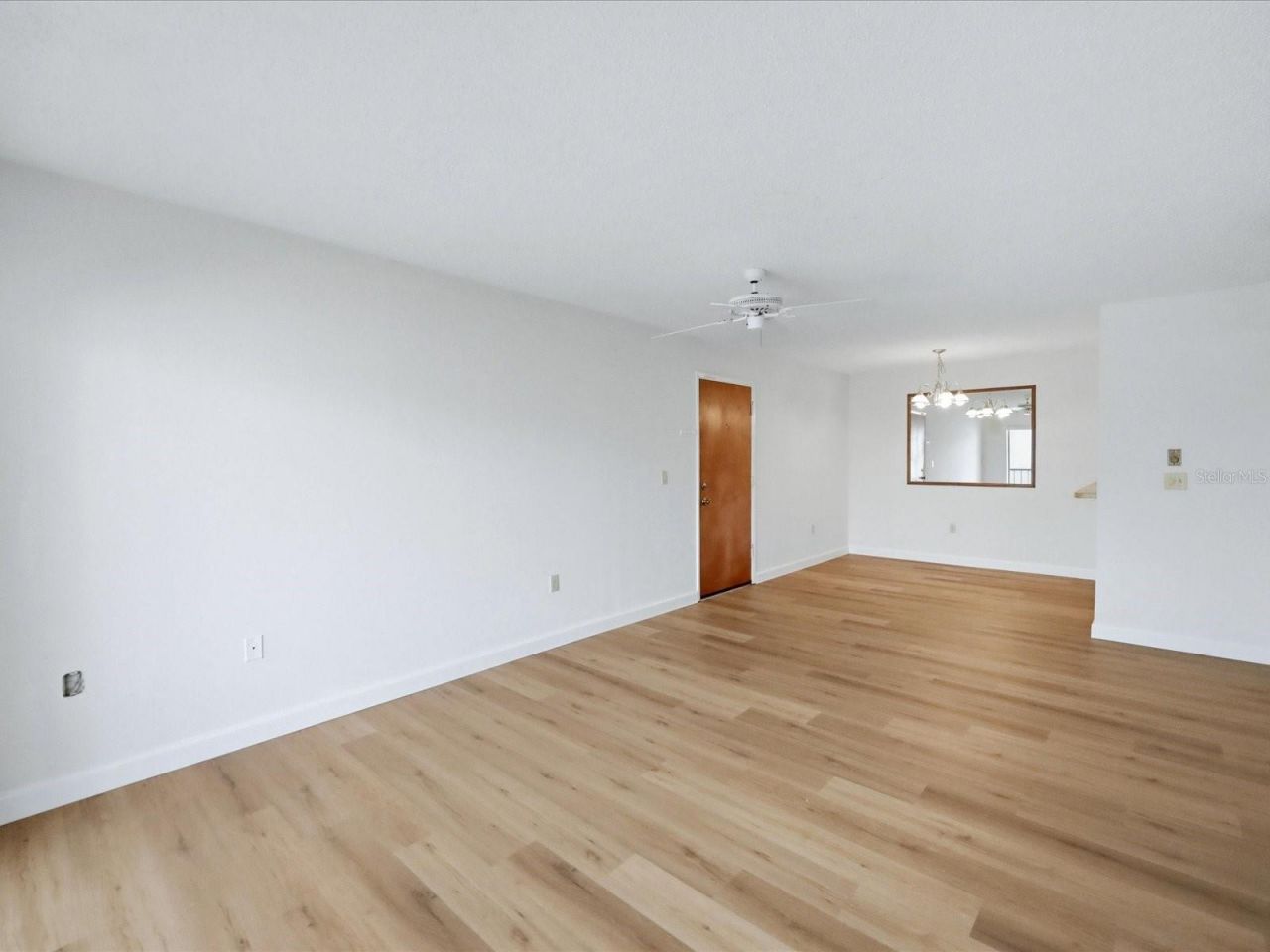 3269 Beneva Road, Unit 203, Sarasota, FL 34232 Photo