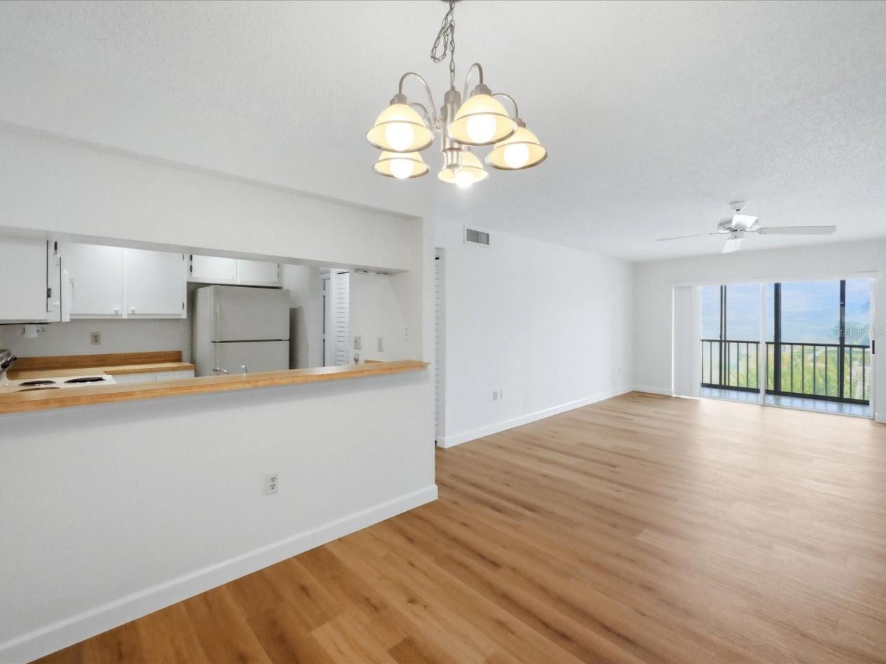 3269 Beneva Road, Unit 203, Sarasota, FL 34232 Photo