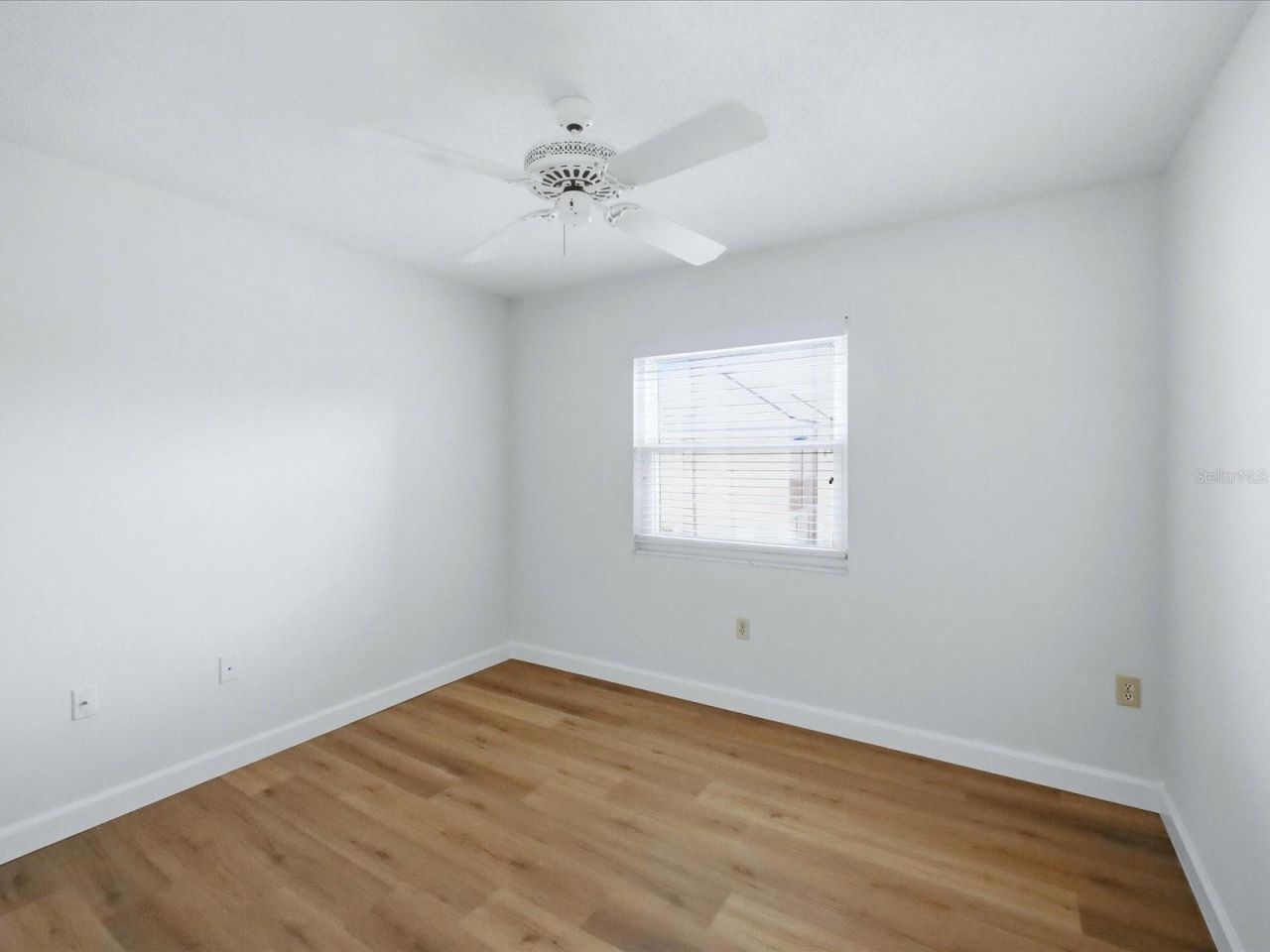3269 Beneva Road, Unit 203, Sarasota, FL 34232 Photo