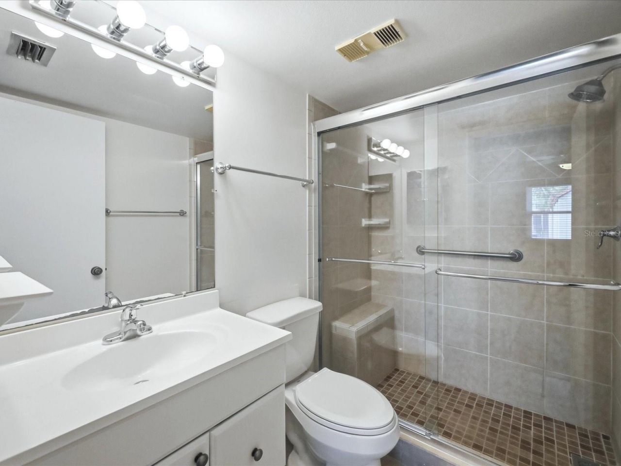 3269 Beneva Road, Unit 203, Sarasota, FL 34232 Photo