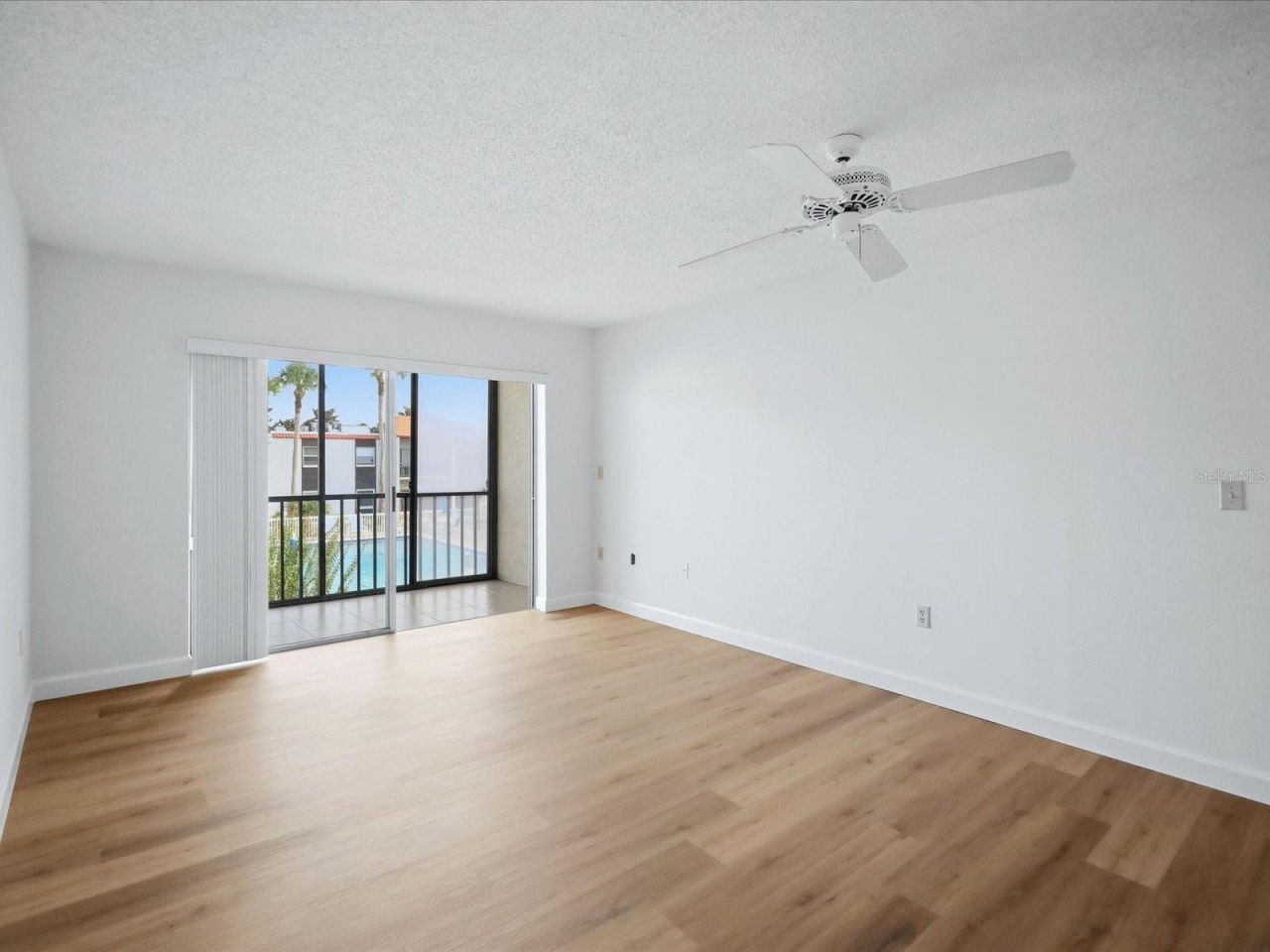 3269 Beneva Road, Unit 203, Sarasota, FL 34232 Photo