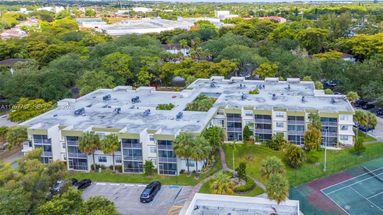 4235 N University Dr, Unit 115, Sunrise, FL 33351 Photo