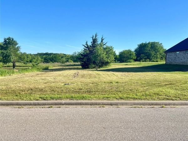 4110 Meadowlark Road, Ardmore, OK 73401