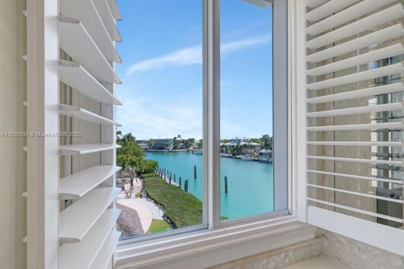 162 Bayview Dr, Islamorada, FL 33036 Photo