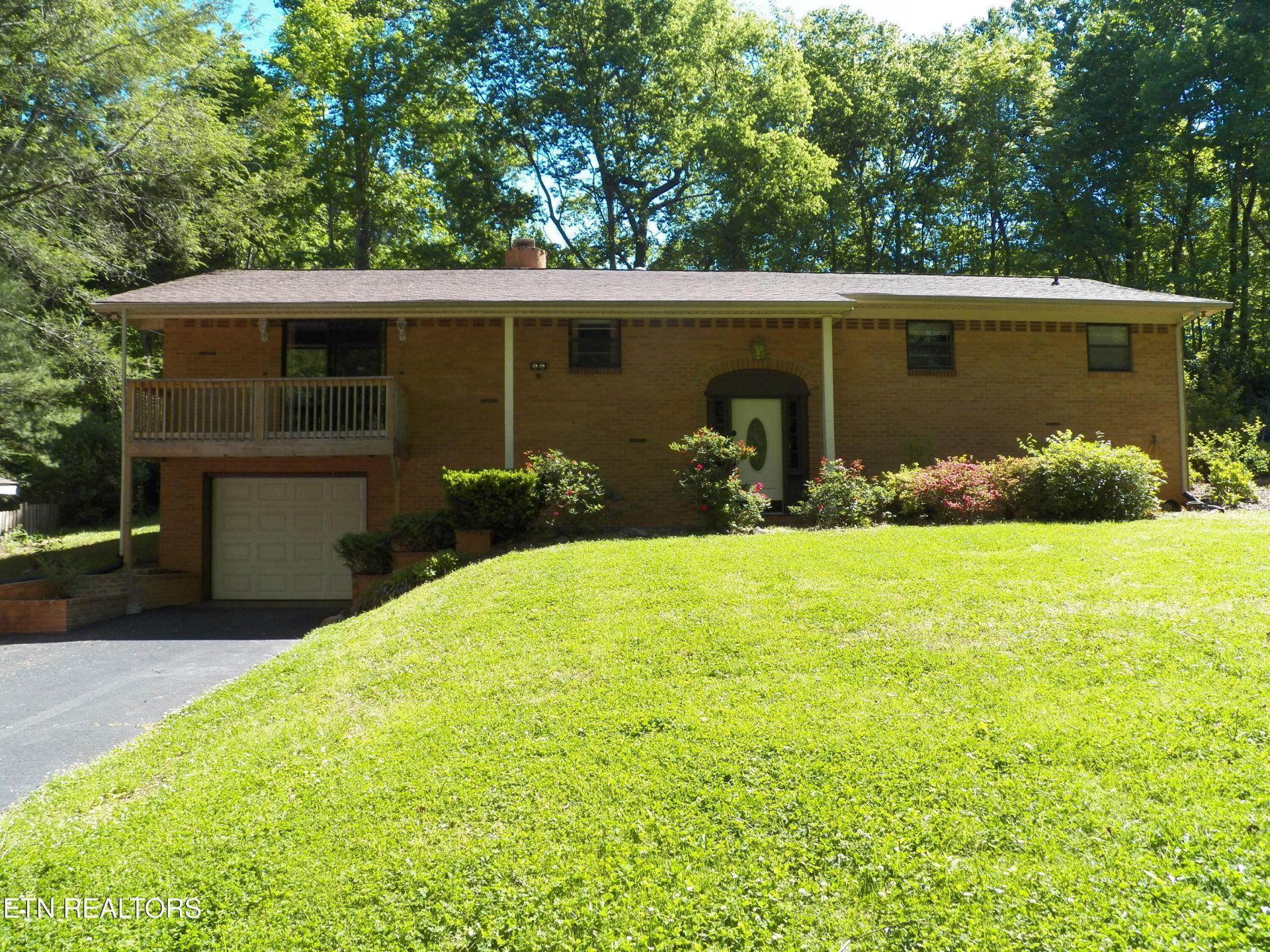 1634 Snodderly Rd, Lenoir City, TN 37771 Main Photo