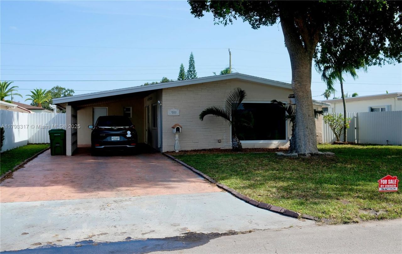 7000 SW 10th St, Pembroke Pines, FL 33023 Photo