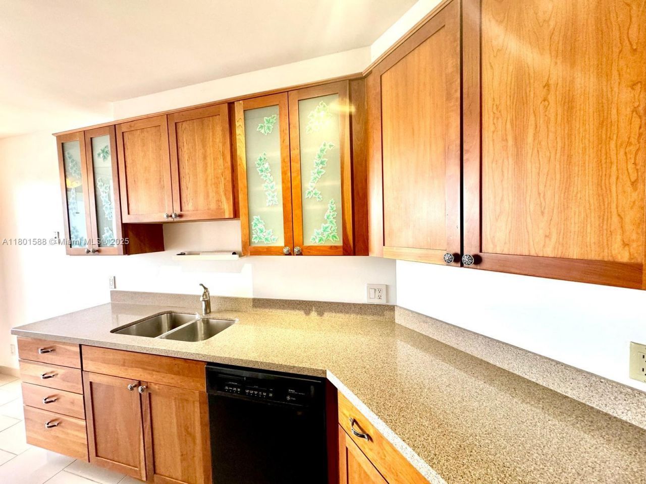 3610 Yacht Club Dr, Unit 810, Aventura, FL 33180 Photo