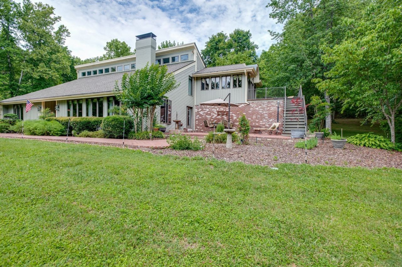 8866 Highway 100, Nashville, TN 37221 Main Photo