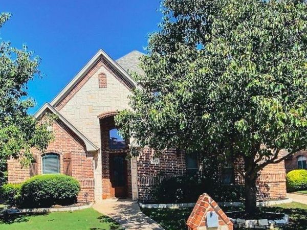 6725 S Fork Drive, North Richland Hills, TX 76182