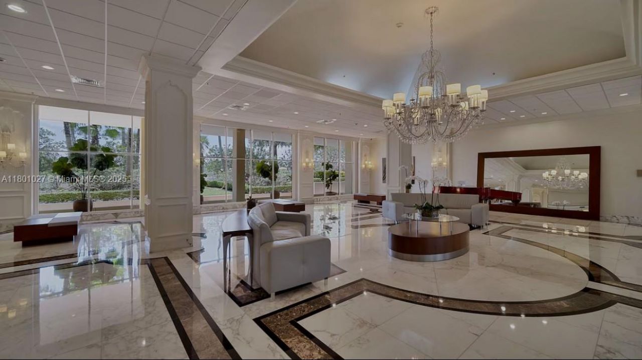 5600 Collins Ave, Unit 14K, Miami Beach, FL 33140 Photo