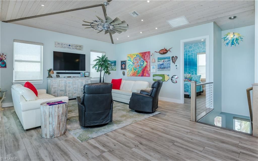 4620 Oro Pesos Ln, Upper Captiva, FL 33924 Photo