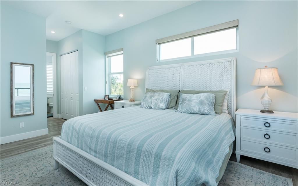 4620 Oro Pesos Ln, Upper Captiva, FL 33924 Photo