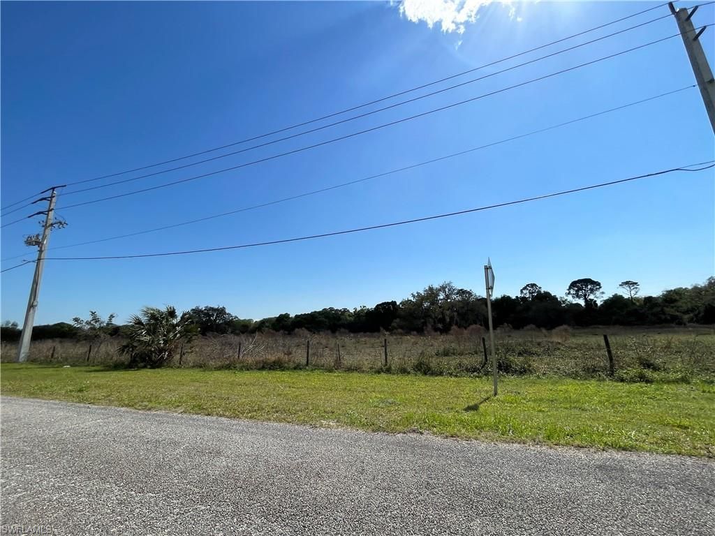 2358 E Sr 70 Hwy, Okeechobee, FL 34972 Photo