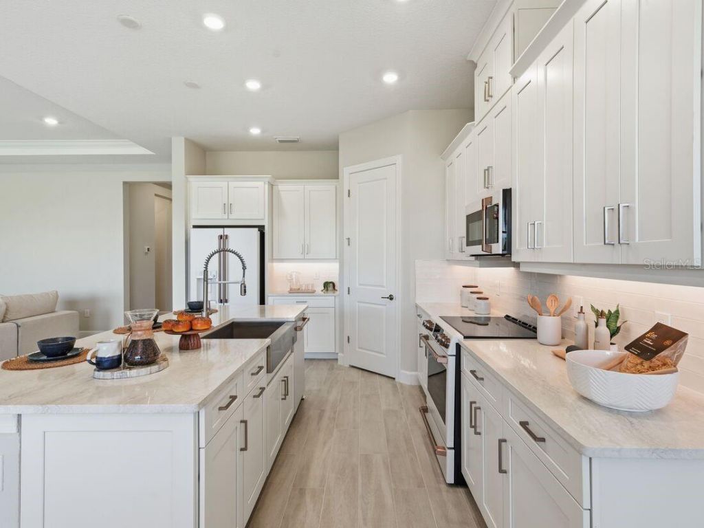 5653 Nevis Terrace, Kissimmee, FL 34758 Photo