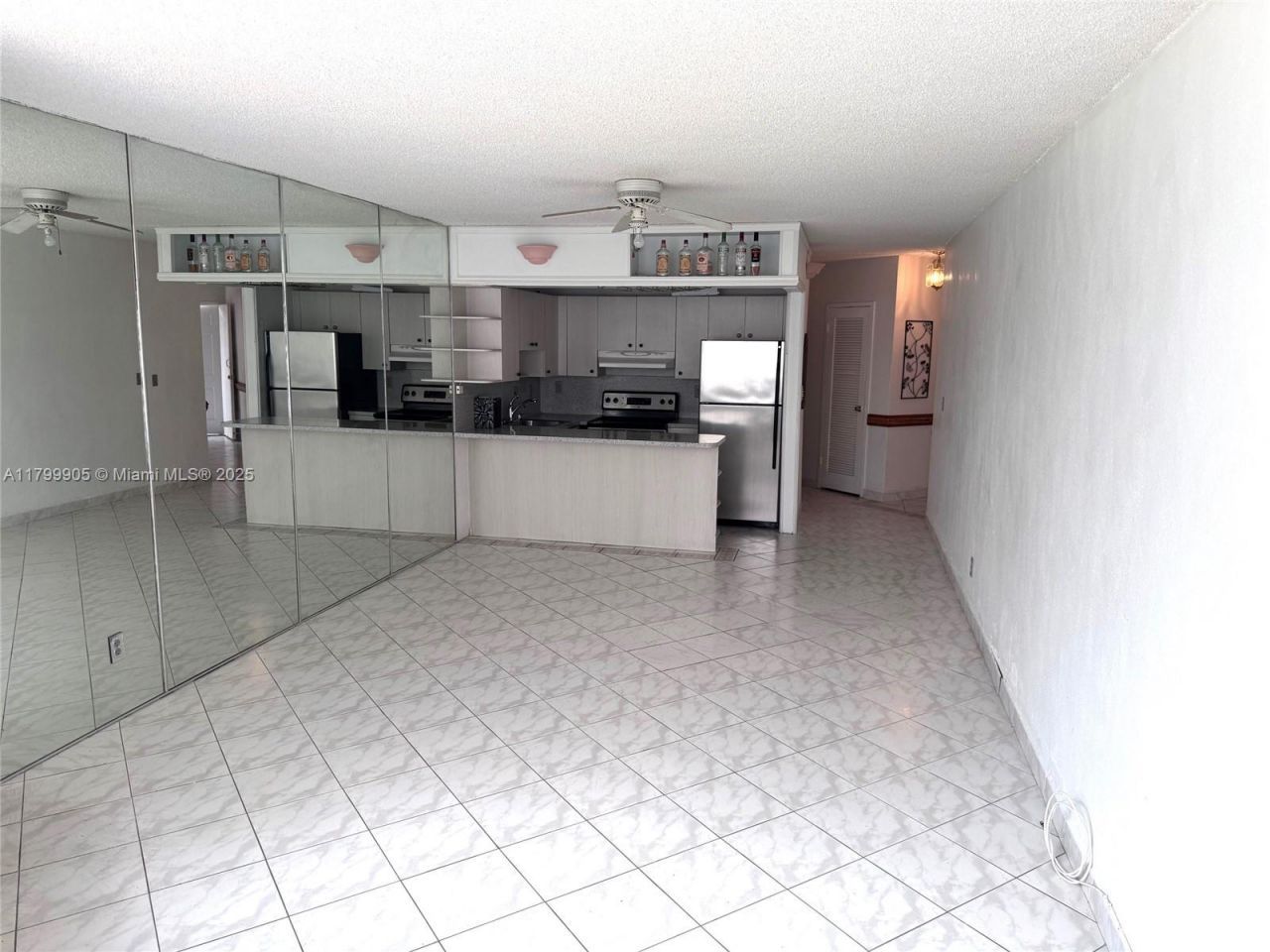 1936 S Ocean Dr, Unit 8D, Hallandale Beach, FL 33009 Photo
