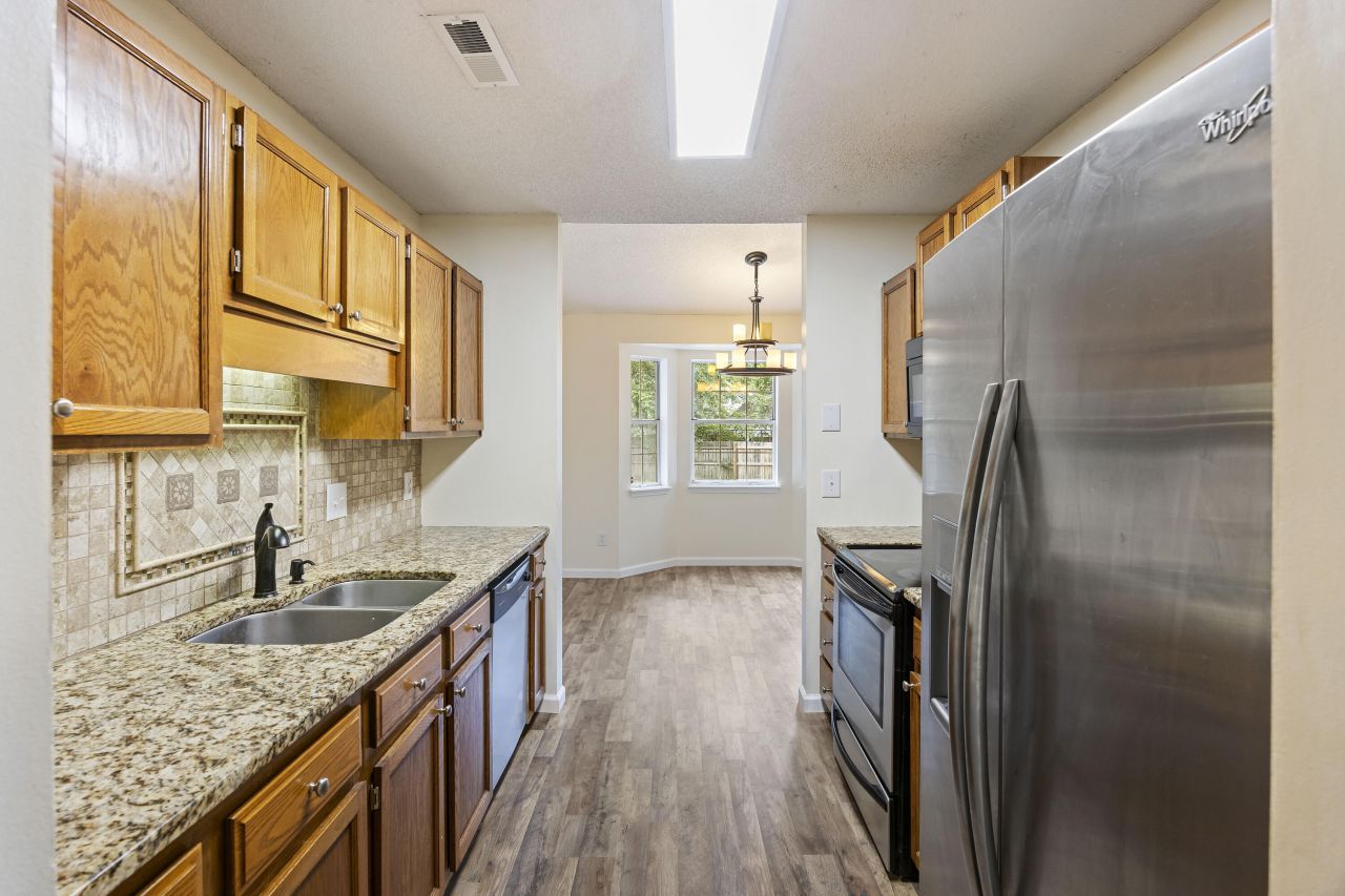 111 Macfarren Lane Photo 17