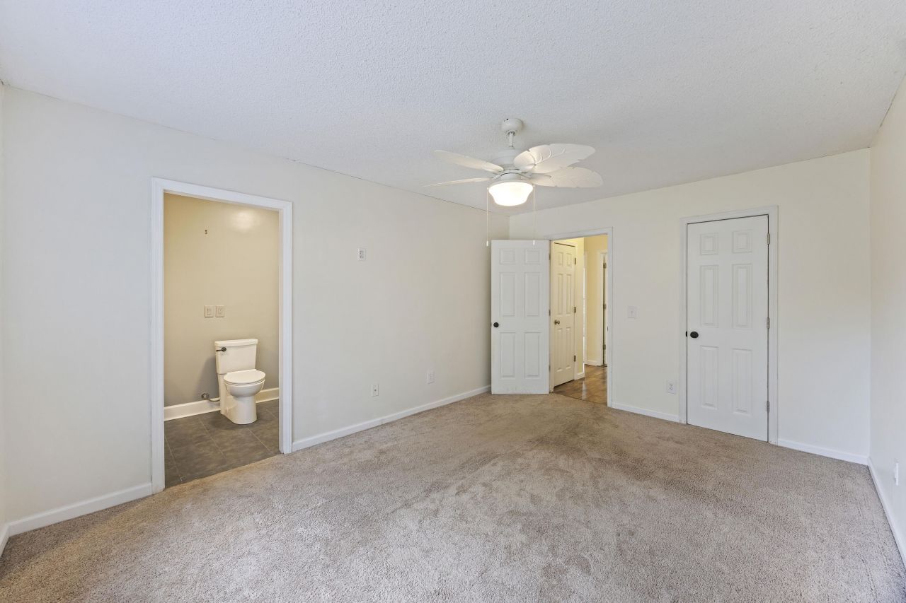 111 Macfarren Lane Photo 20