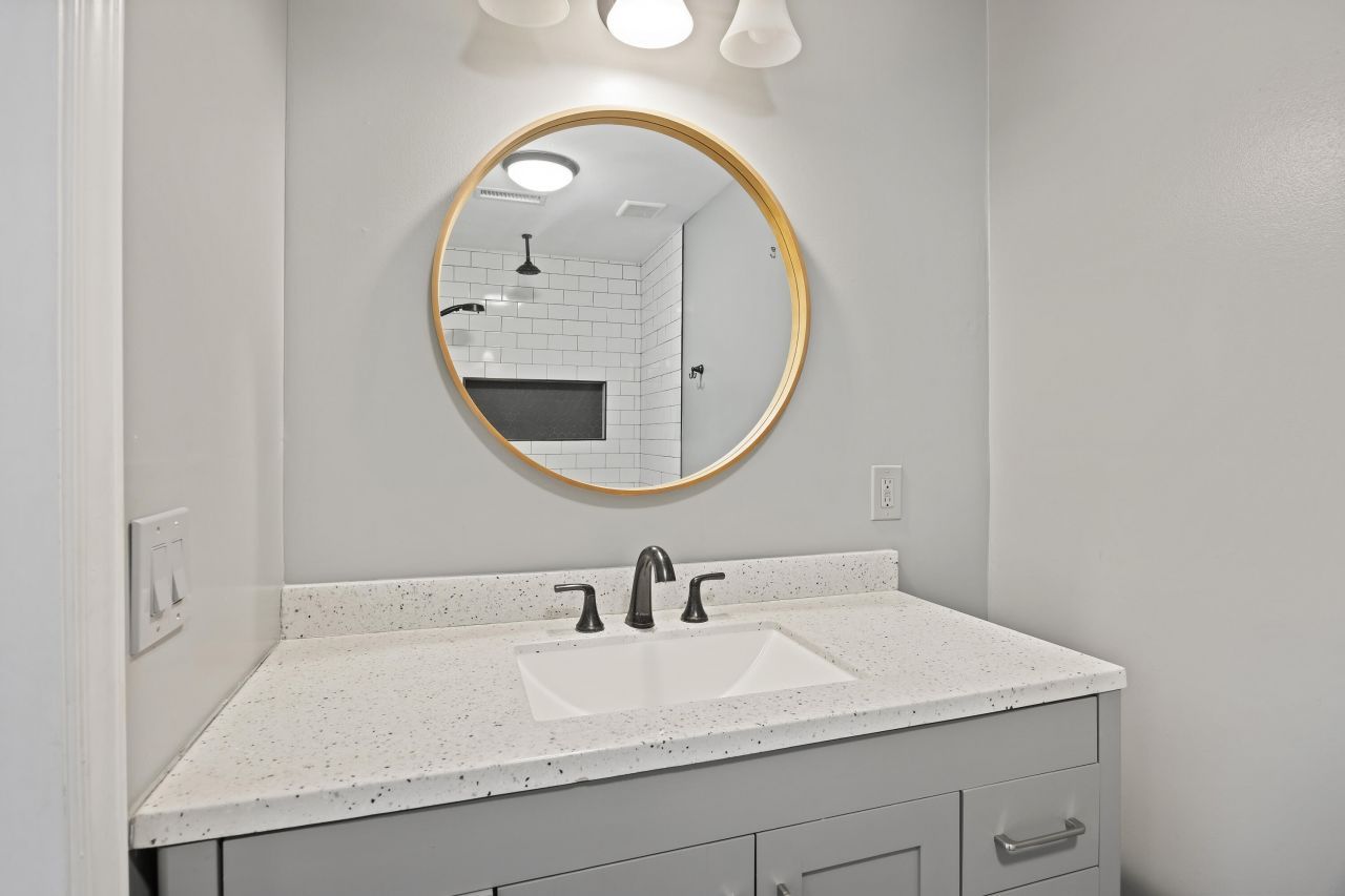 111 Macfarren Lane Photo 21