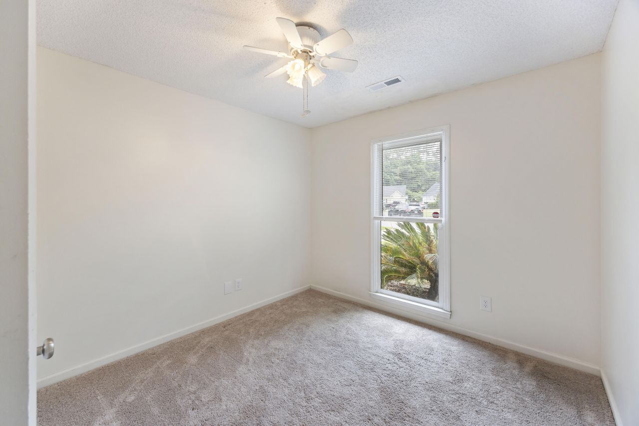 111 Macfarren Lane Photo 26