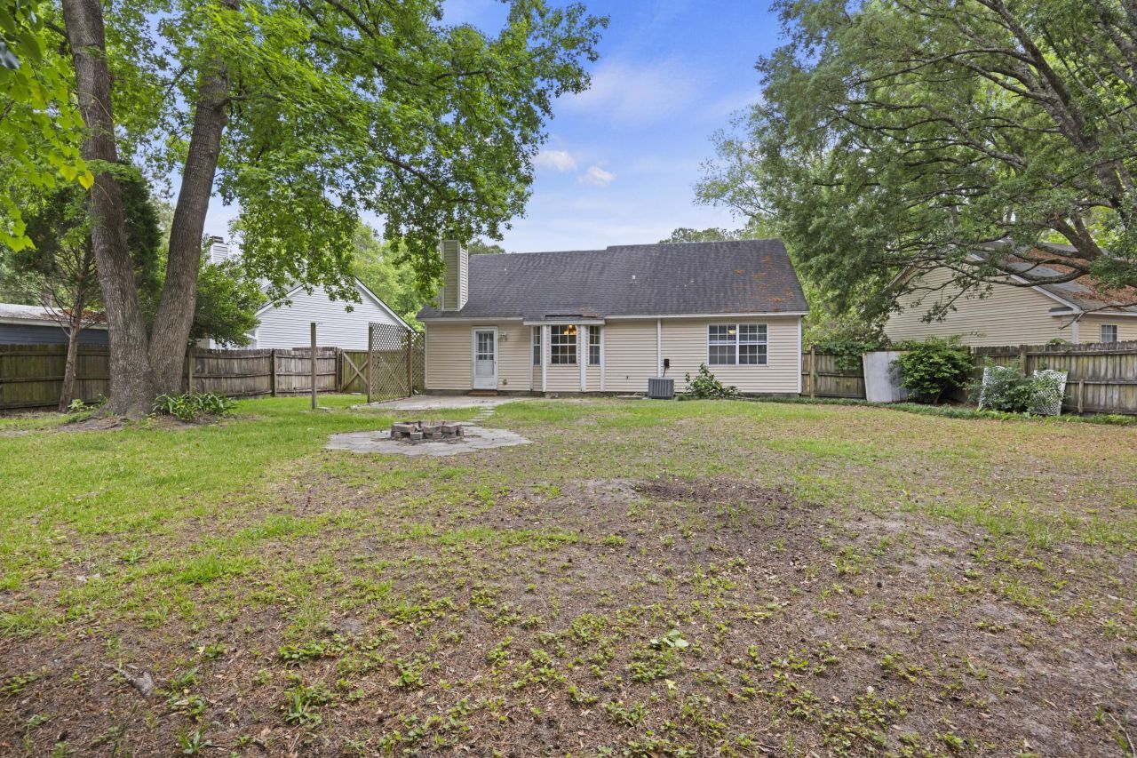 111 Macfarren Lane Photo 32