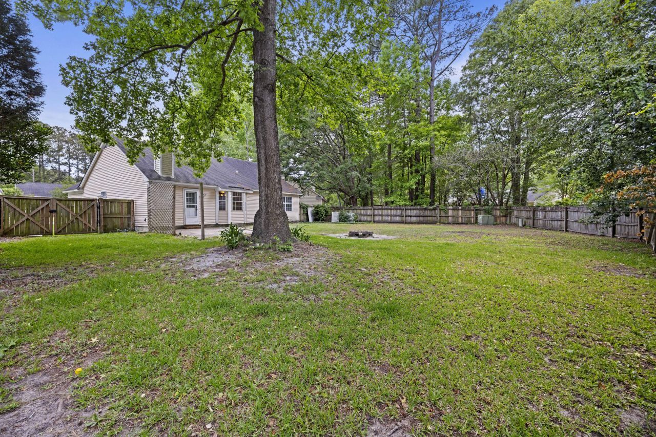 111 Macfarren Lane Photo 33