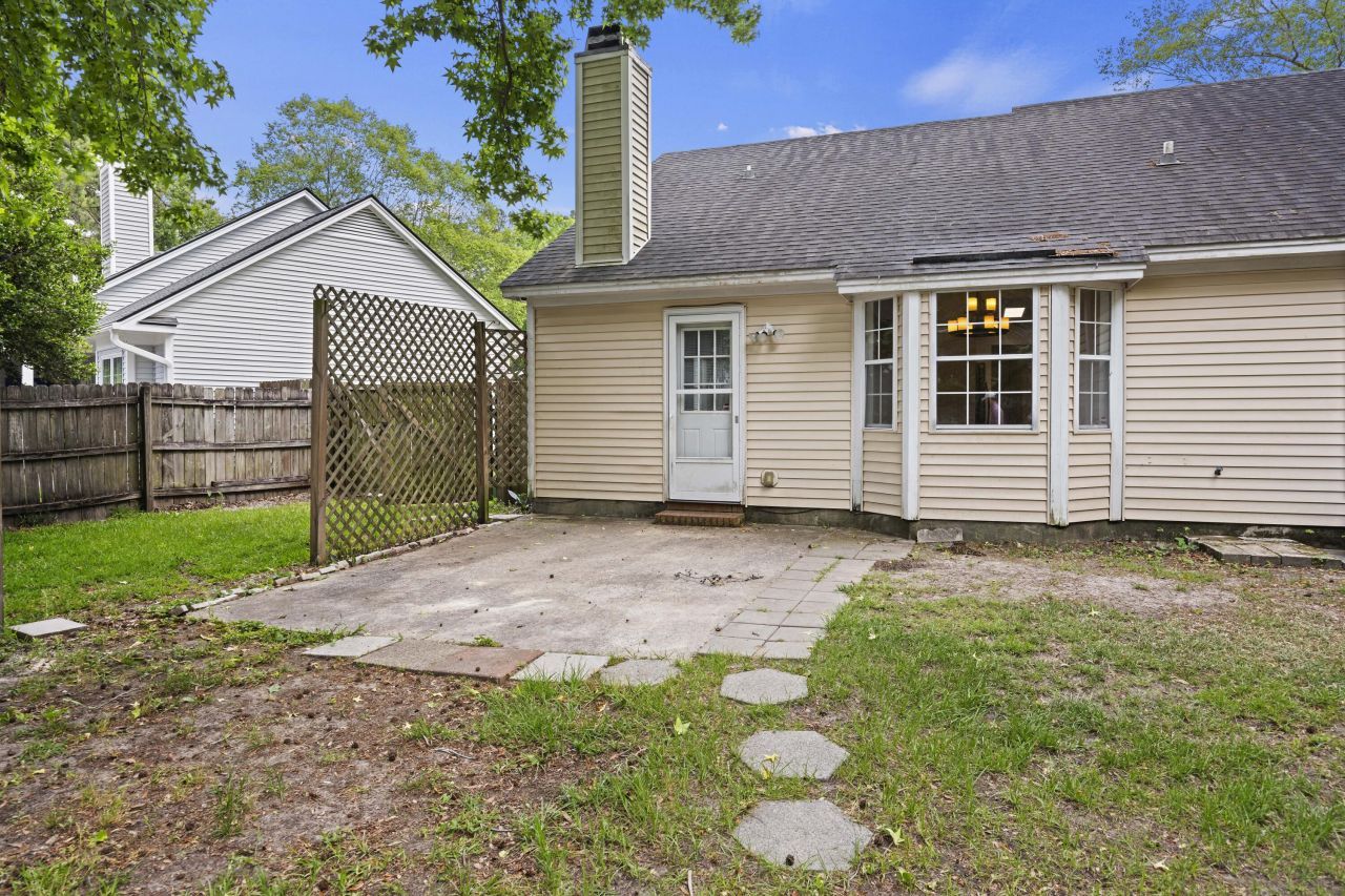 111 Macfarren Lane Photo 36