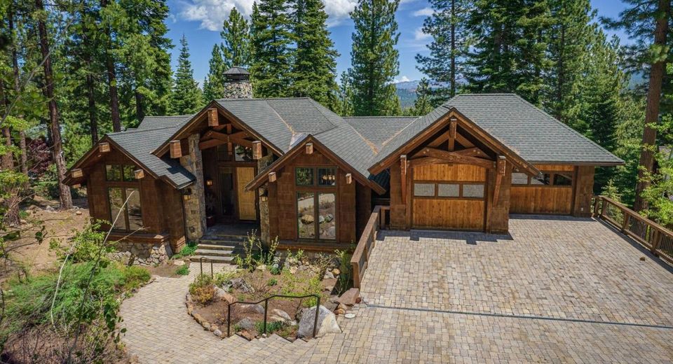 2203 Silver Fox Court, Truckee, CA 96161 Photo