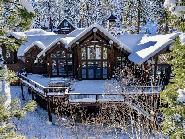 2203 Silver Fox Court, Truckee, CA 96161