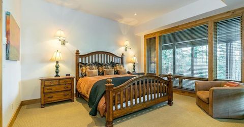 2203 Silver Fox Court, Truckee, CA 96161 Photo