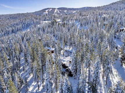 2203 Silver Fox Court, Truckee, CA 96161 Photo