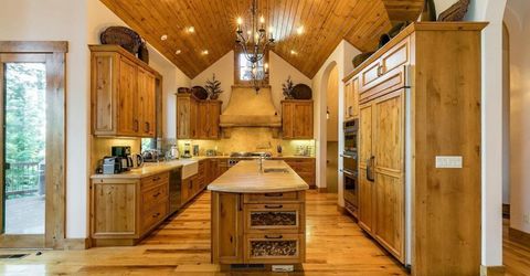 2203 Silver Fox Court, Truckee, CA 96161 Photo