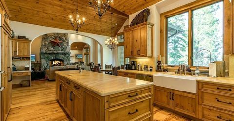 2203 Silver Fox Court, Truckee, CA 96161 Photo