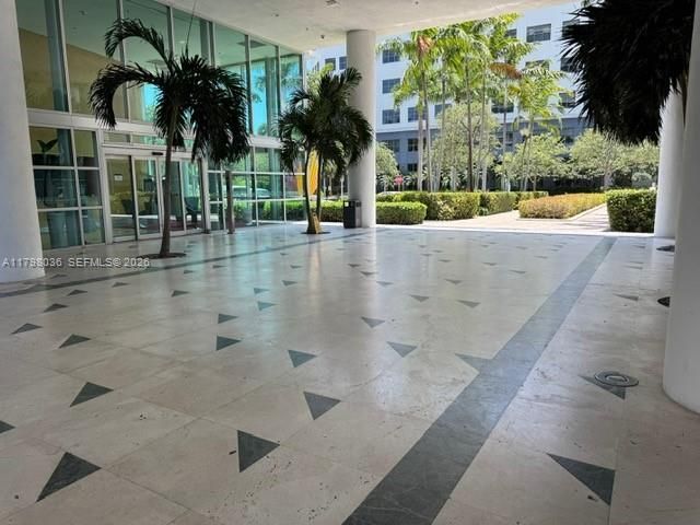 20900 NE 30th Ave, Unit 503 + assi, Aventura, FL 33180 Photo