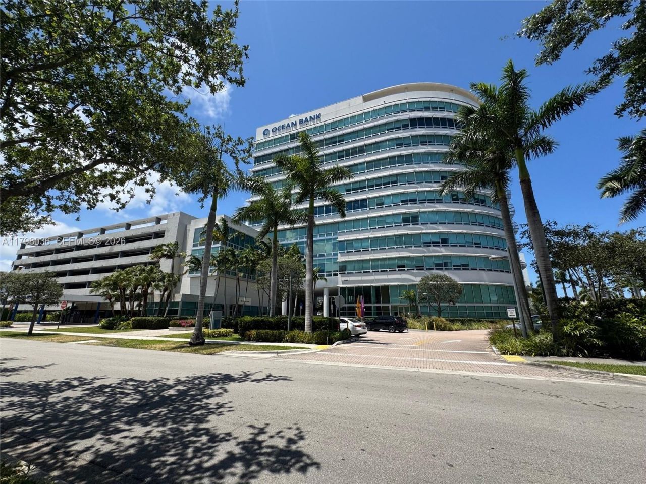 20900 NE 30th Ave, Unit 503 + assi, Aventura, FL 33180 Photo