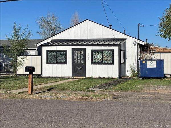 1910 Altura Boulevard, Aurora, CO 80011