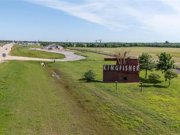 2305 S Main Street, Kingfisher, OK 73750