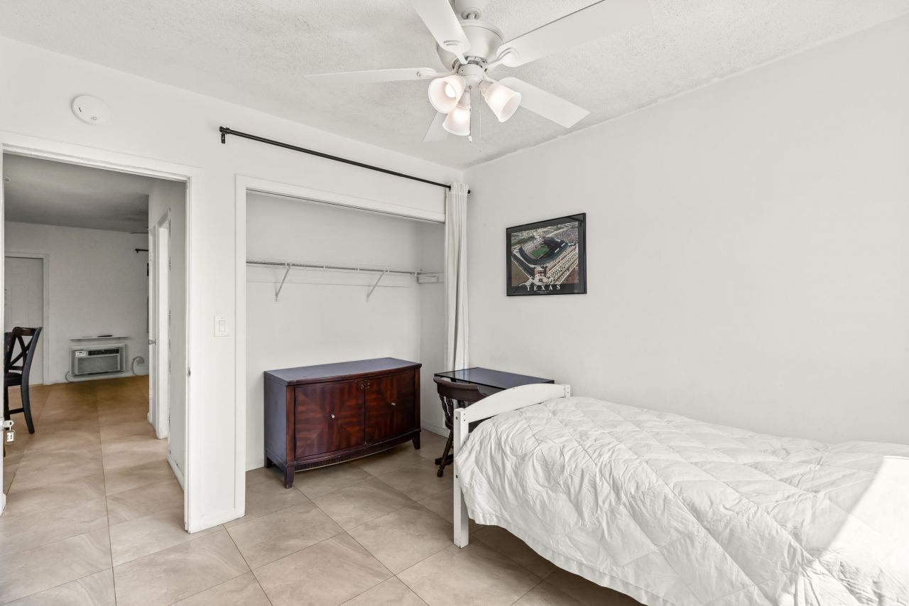 1021 NE 24th Avenue, Unit 12, Pompano Beach, FL 33062 Photo