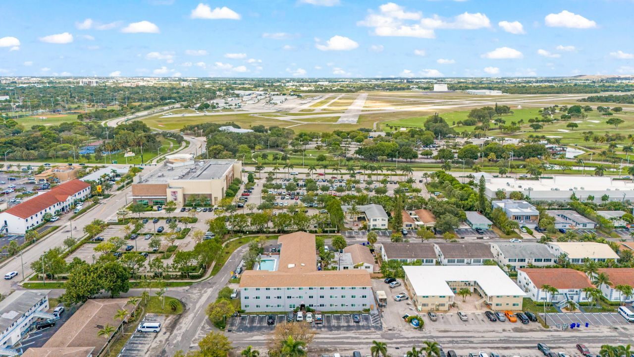 1021 NE 24th Avenue, Unit 12, Pompano Beach, FL 33062 Photo