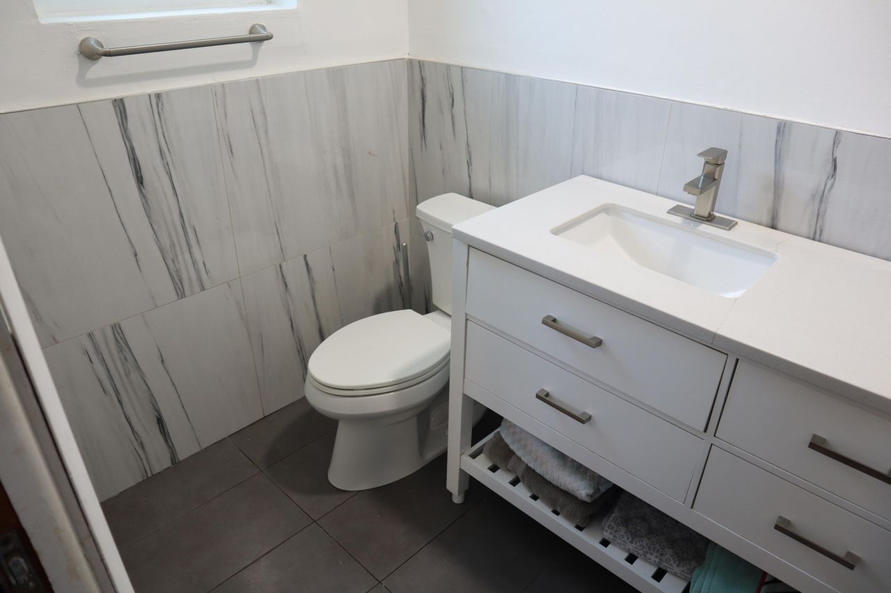 360 Kismet Avenue, Pahokee, FL 33476 Photo