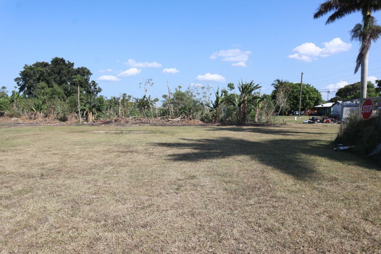 360 Kismet Avenue, Pahokee, FL 33476 Photo